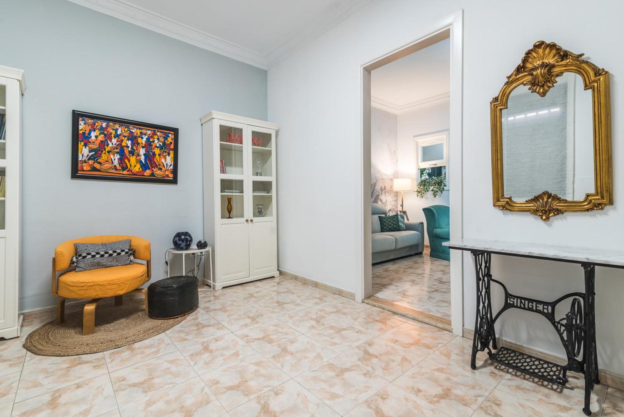 Home2book Bright&comfy Near Palmas Center
